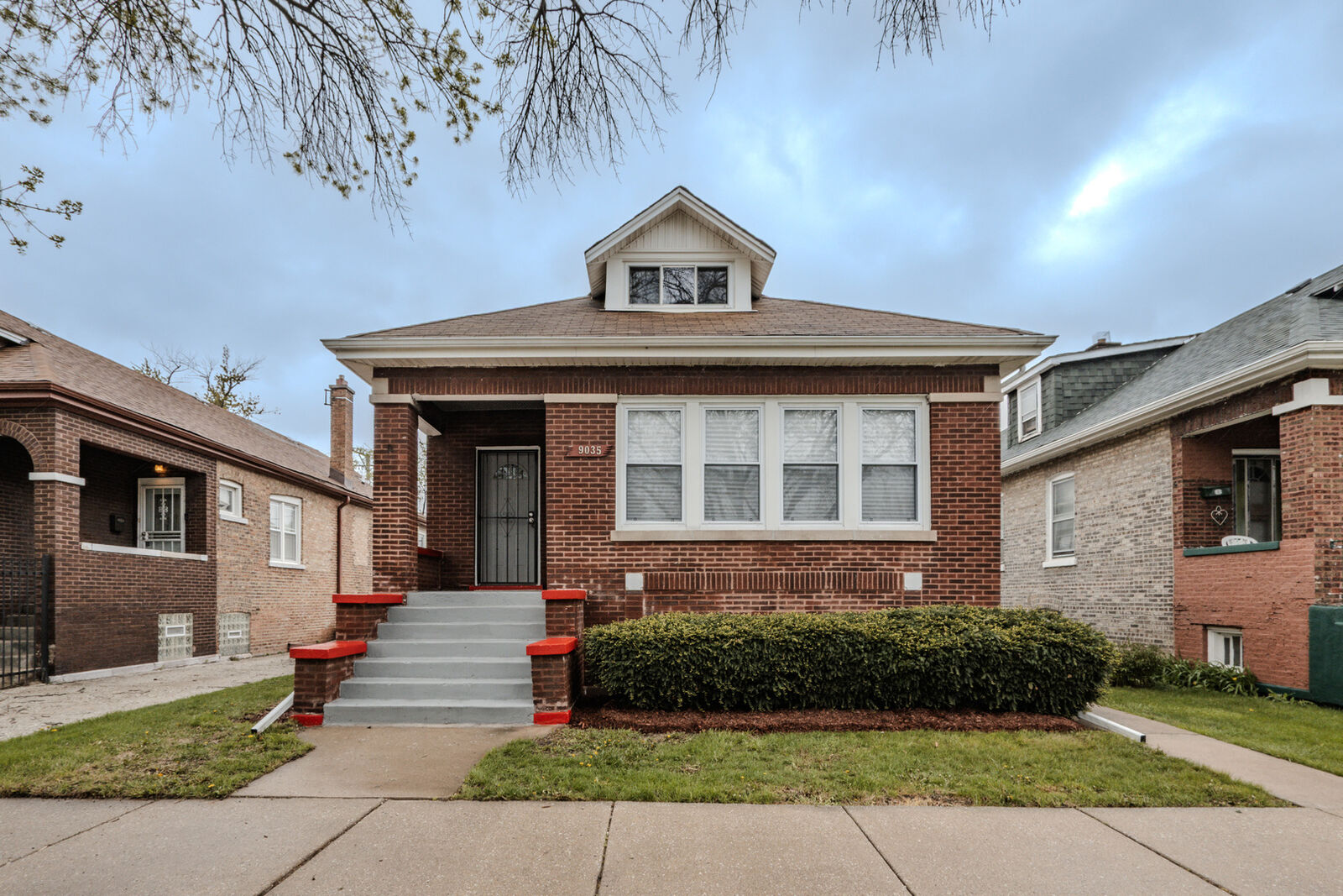 Property Photo:  9035 S Marshfield Avenue  IL 60620 