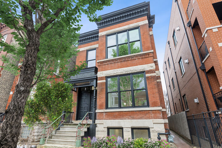 1053 N Damen Avenue  Chicago IL 60622 photo