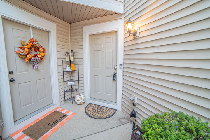 Property Photo:  24135 W Walnut Circle  IL 60585 