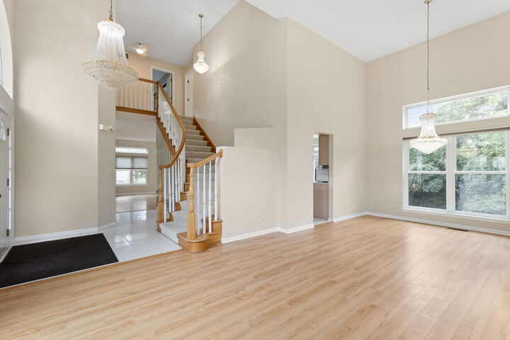Property Photo: 7623 Beringer Court IL 60031