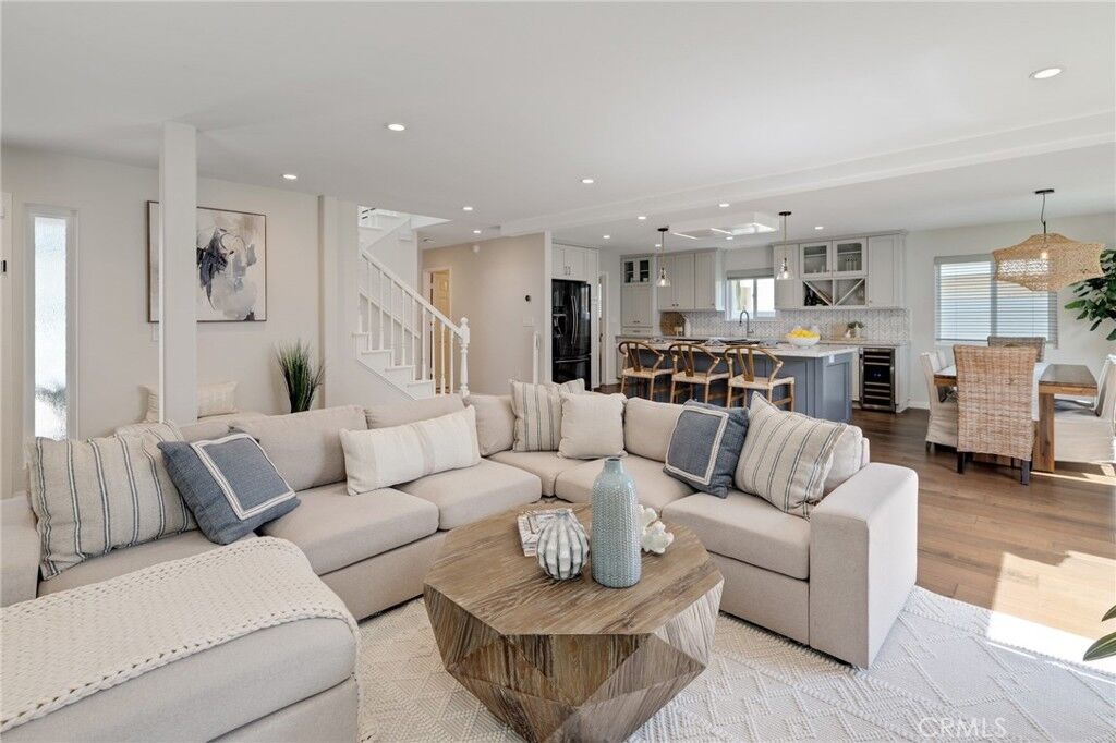 Property Photo:  2106 Nelson Avenue A  CA 90278 