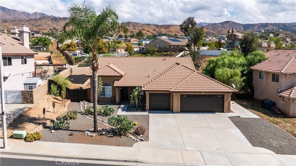 Property Photo:  29630 Carro Amano Lane  CA 92346 