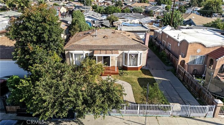 Property Photo: 409 W Cedar St CA 90220