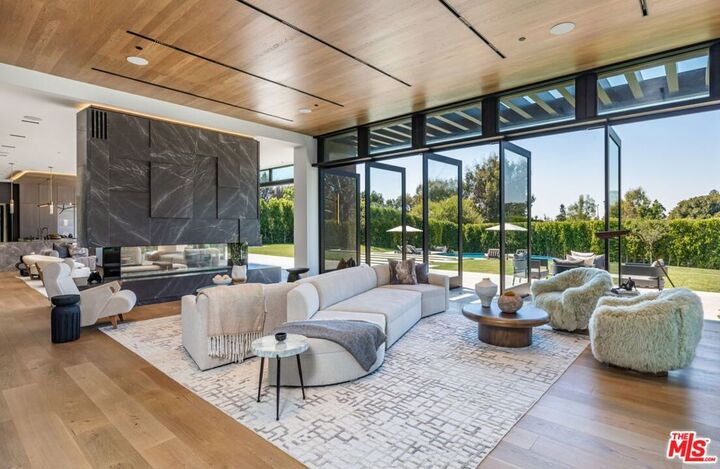 615 N Faring Road  Los Angeles CA 90077 photo