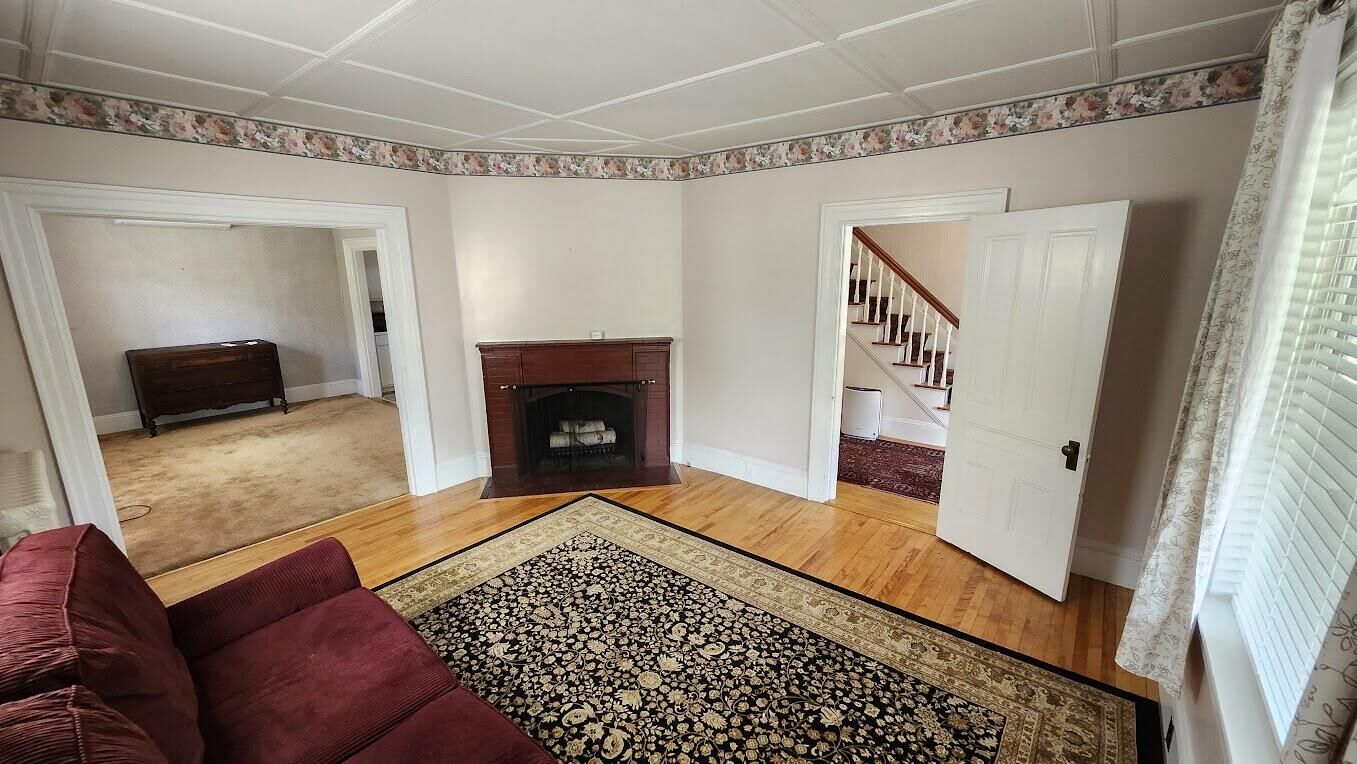 Property Photo:  17 Bates Street  ME 04462 