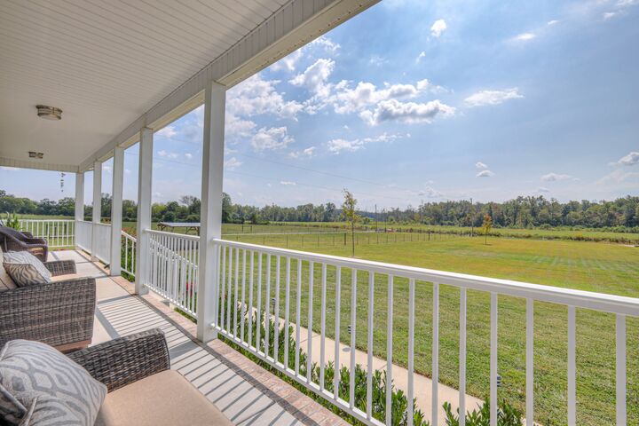 Property Photo: 2149 Pocahontas Rd TN 37357