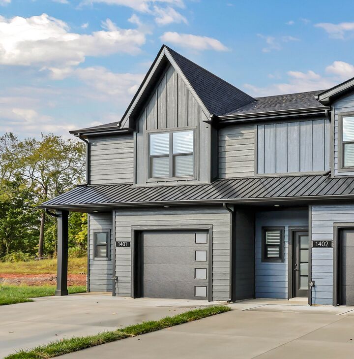 Property Photo: 1401 Jonathan Wade Circle TN 37043