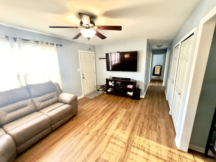 Property Photo:  408 Peachtree St  TN 37388 