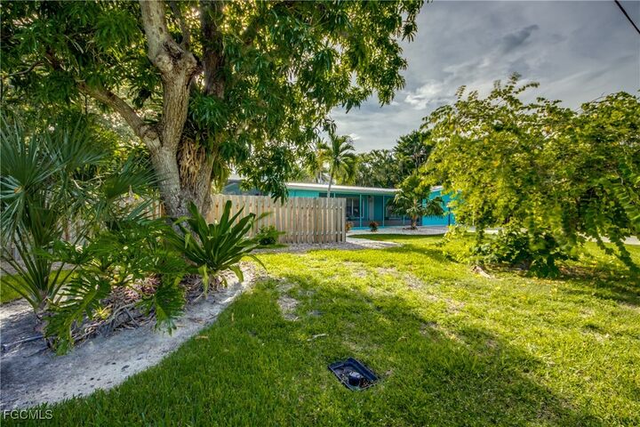 Property Photo: 2660 Date Street FL 33956