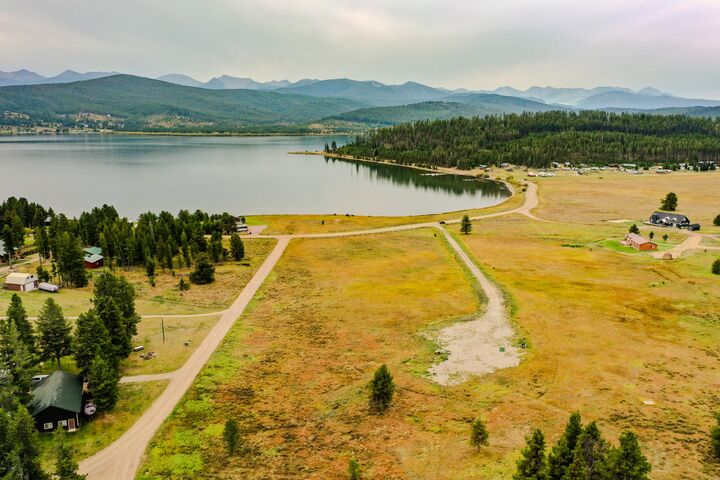 Property Photo:  10 Green Meadow Lane  MT 59711 