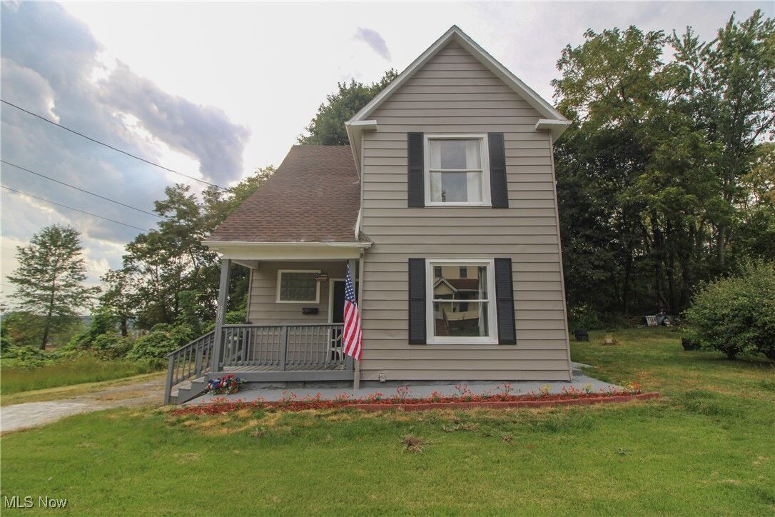 Property Photo:  310 Clyde Street  OH 44510 