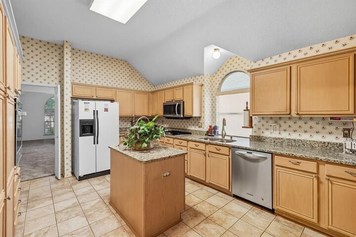 Photo de la propriété: 708 Willington Drive TX 76018