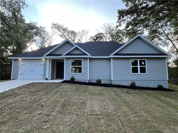 Property Photo: 40 Dirleton Drive AR 72715