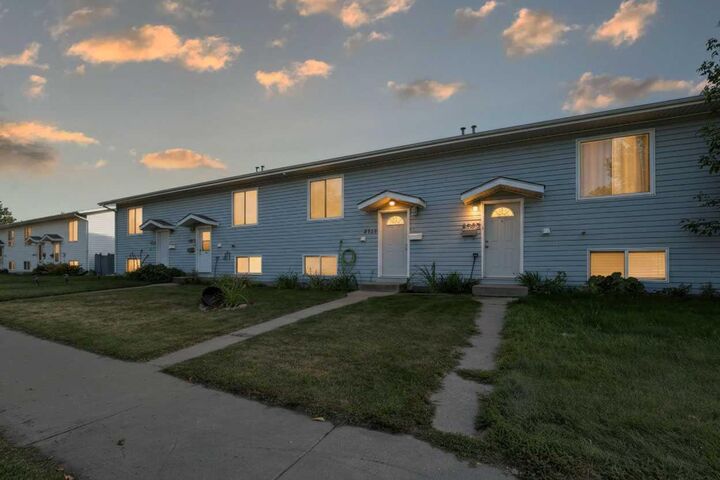 4915 Womacks Road  Blackfalds AB T0M 0J0 photo
