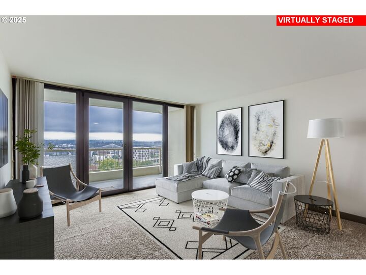 Property Photo: 255 SW Harrison St 15H OR 97201