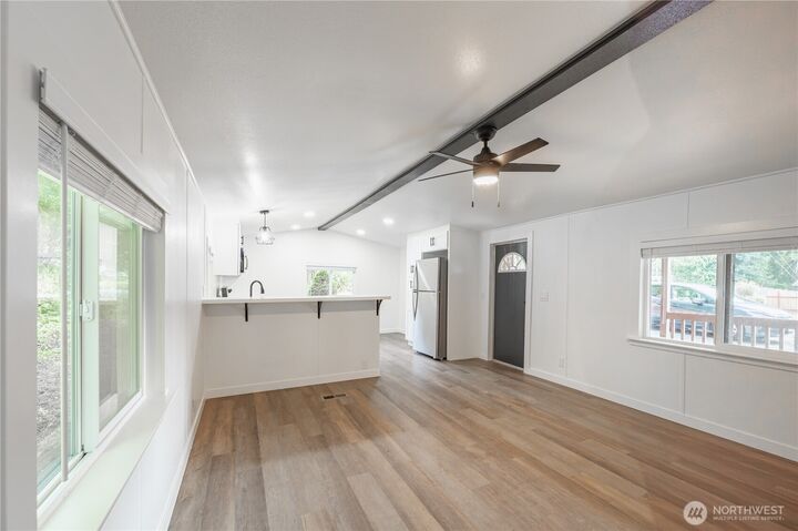 Property Photo: 460 E Wood Lane WA 98584