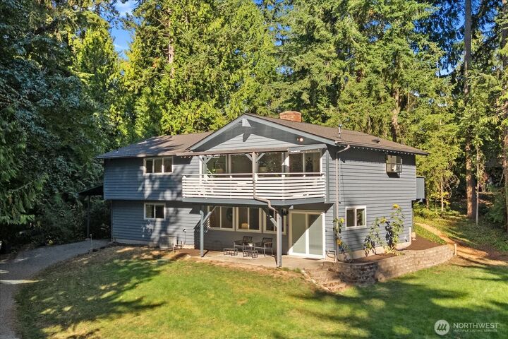 Property Photo: 19014 19th Avenue W WA 98036