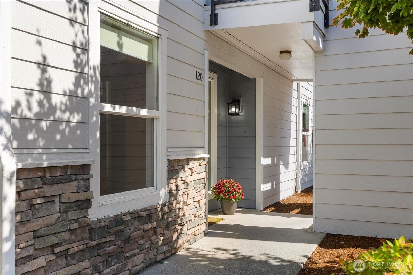 Property Photo:  1415 W Casino Road D-120  WA 98204 