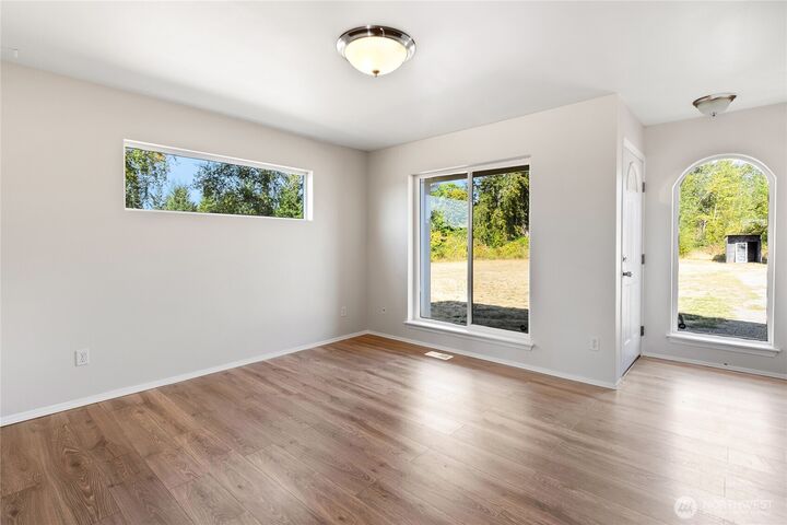 Property Photo: 2112 307th Street S WA 98580