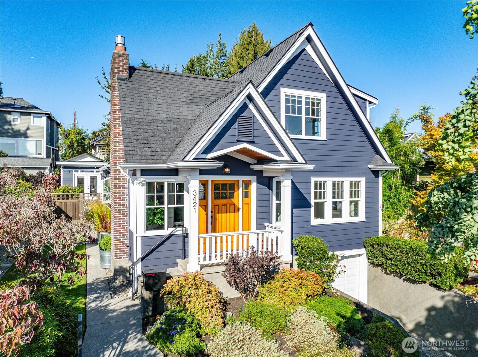 Property Photo: 3421 Belvidere Avenue SW WA 98126