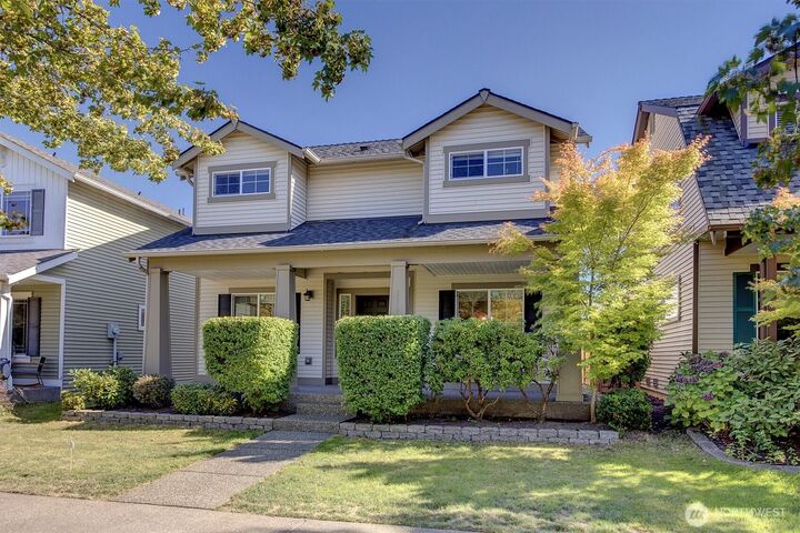 Property Photo:  35101 SE Ridge Street  WA 98065 