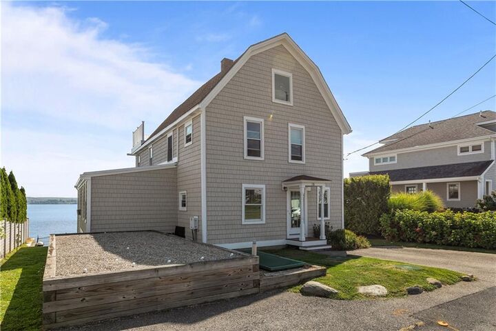 Property Photo: 38 Aquidneck Avenue RI 02871