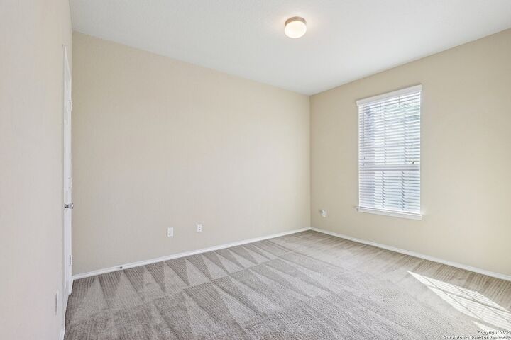 Property Photo: 723 Rio Cactus Way TX 78260