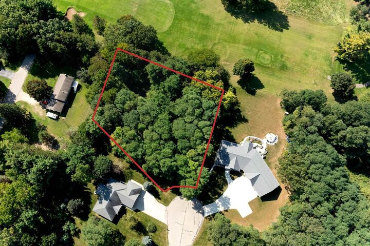 Property Photo: 438 Bluebird Court WI 54941