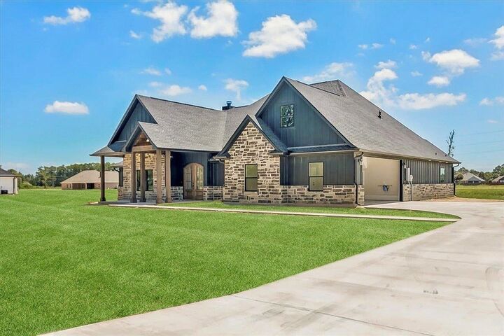 Property Photo:  2620 Cypress Knee Dr.  TX 77632 