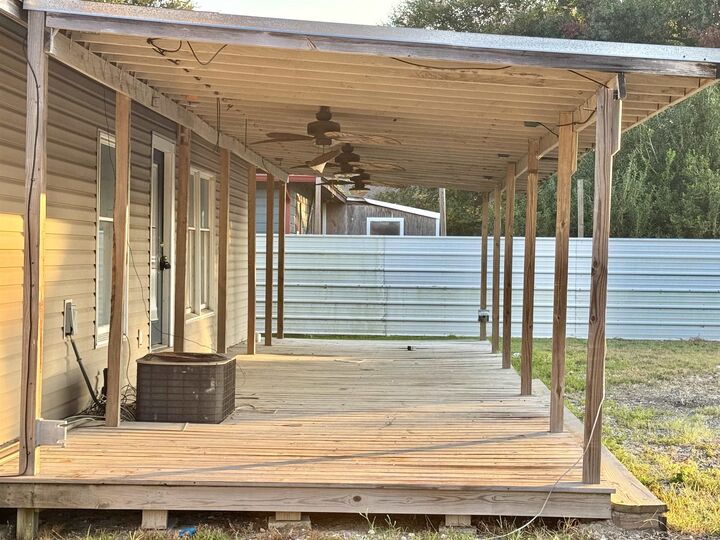 Property Photo:  2113 2nd St  TX 77651 