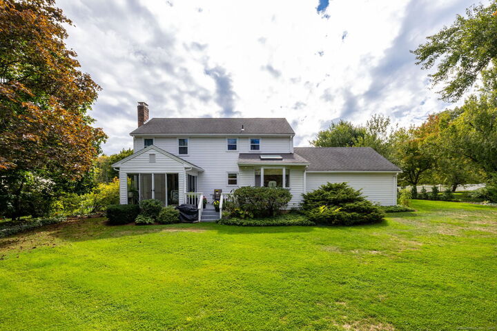 Property Photo:  285 Hang Dog Lane  CT 06109 
