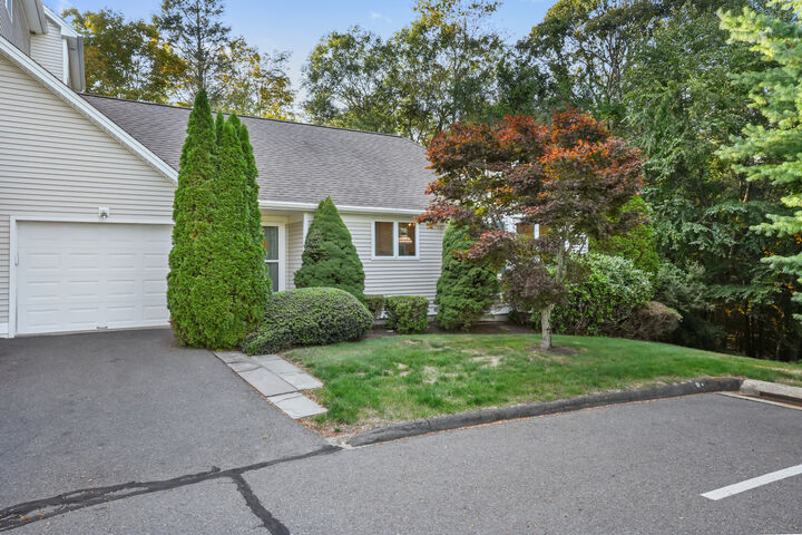 Property Photo: 55 Copper Creek Circle 55 CT 06470