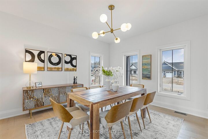 Property Photo: 8 Clydesdale Court ON L0K 1E0