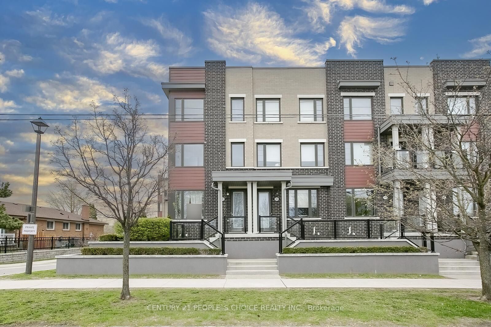 Property Photo:  391 The Westway Road  ON M9R 1H3 