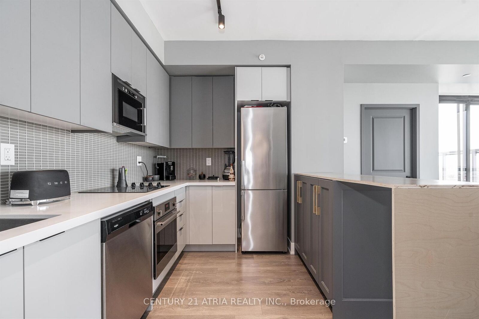 Property Photo:  2916 Highway 7 N/A 1307  ON L4K 0K6