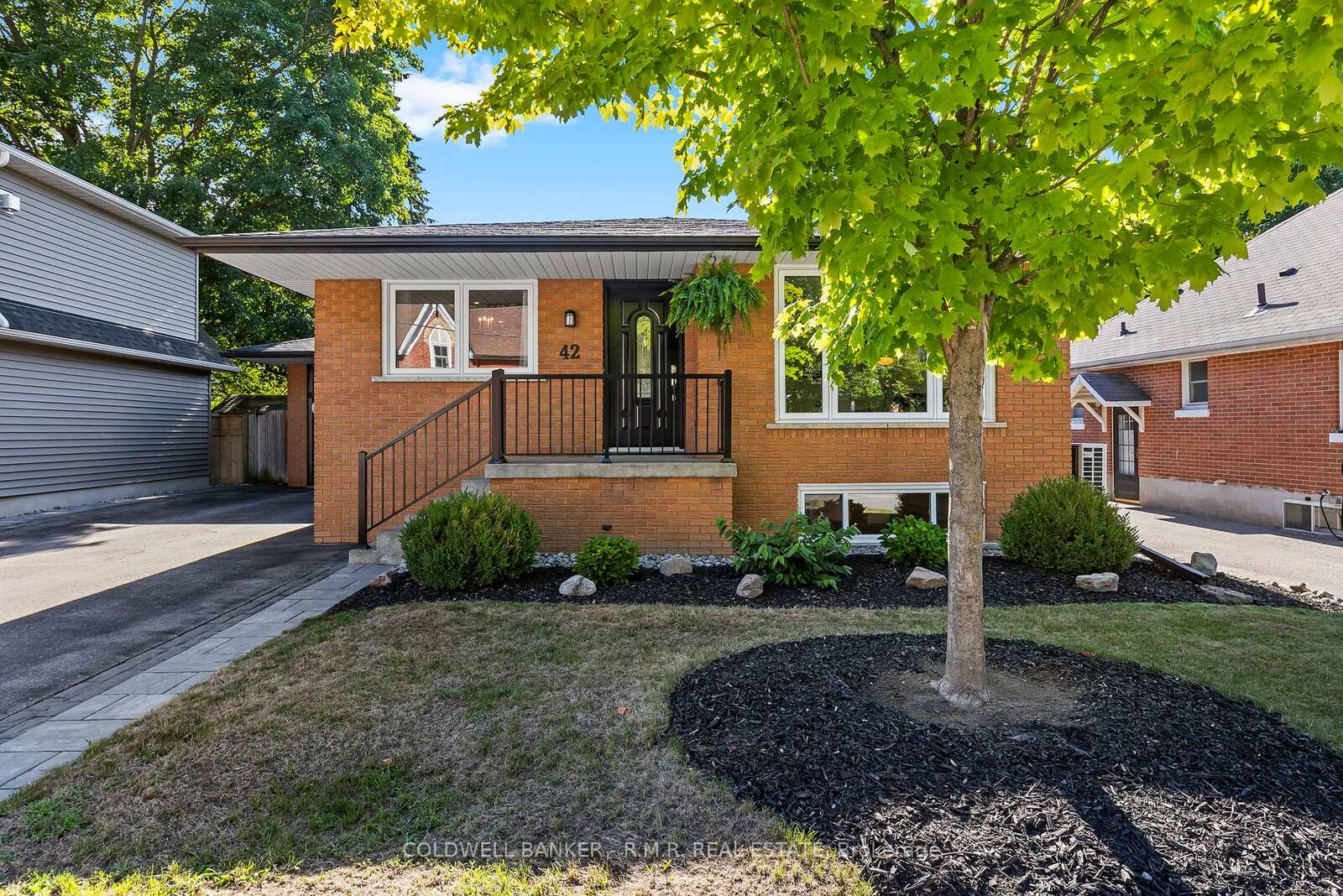 Property Photo:  42 Marietta Street  ON L9P 1J5 
