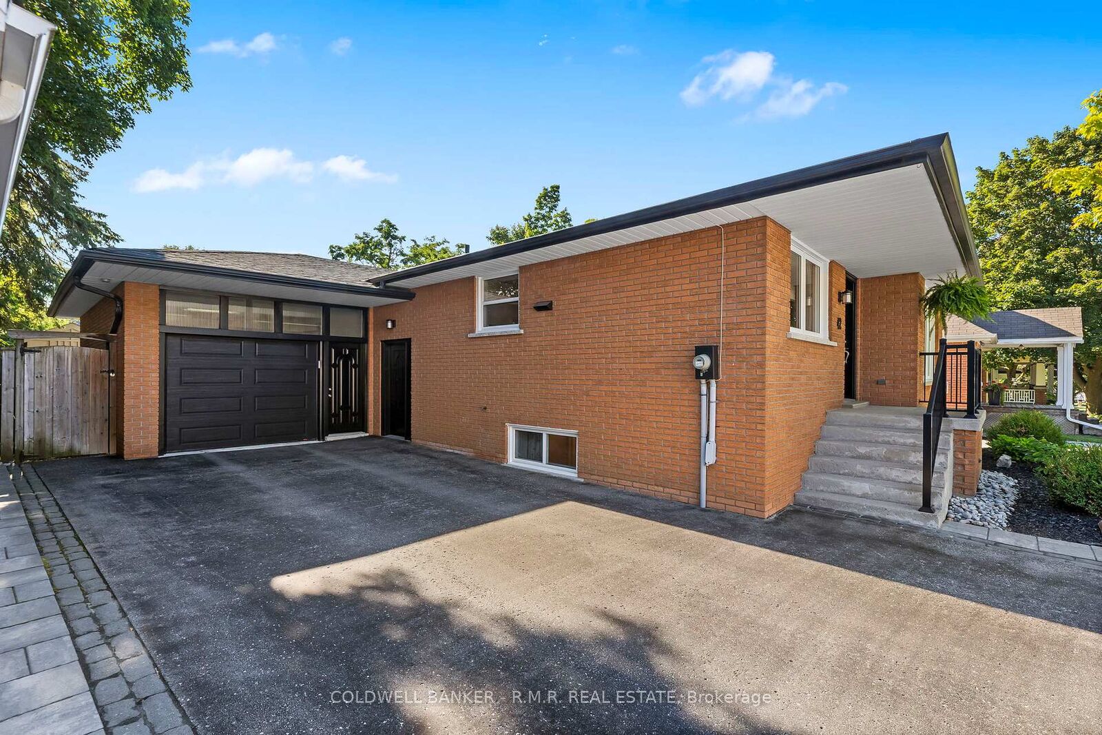 Property Photo:  42 Marietta Street  ON L9P 1J5 