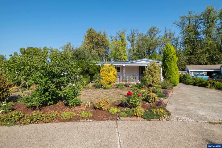 Property Photo:  4759 Deepwood Lp NE  OR 97305 