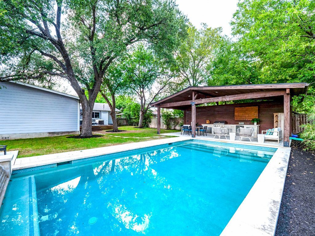 Property Photo: 7907 Tisdale Drive TX 78757