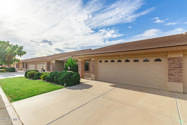 Property Photo:  11069 E Kilarea Avenue 194  AZ 85209 