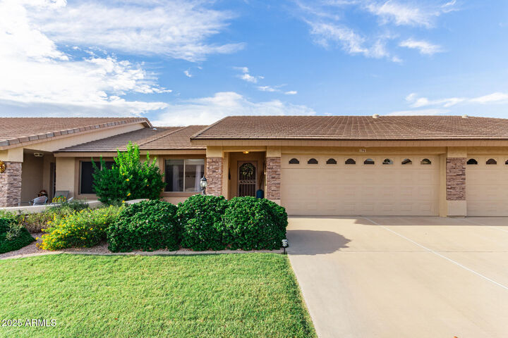 Property Photo: 11069 E Kilarea Avenue 194 AZ 85209