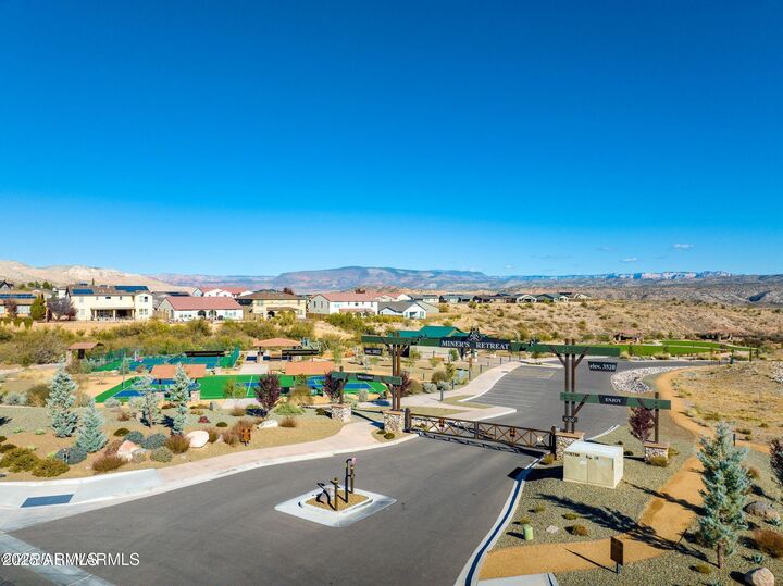 Property Photo:  439 McKinnon Road  AZ 86324 