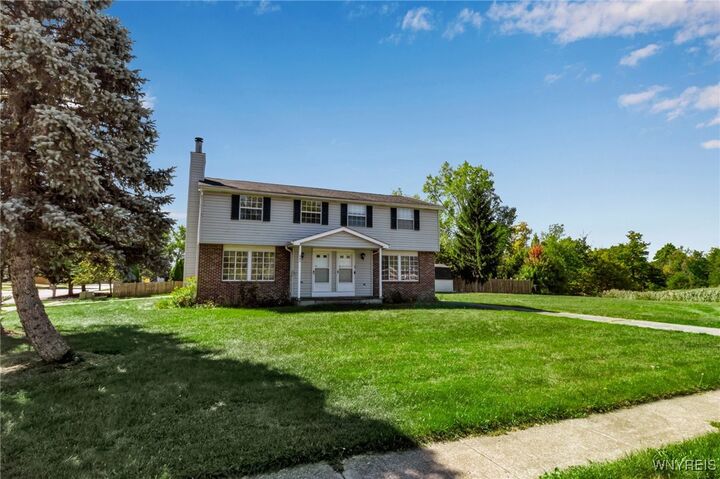 Property Photo:  995 Losson Road  NY 14227 