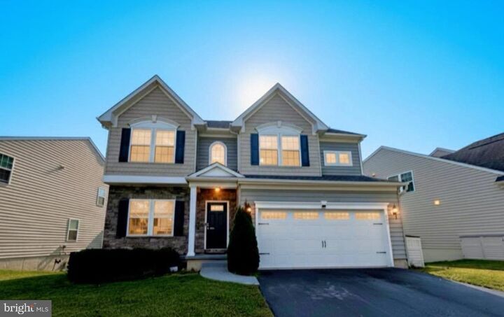 Property Photo:  232 Armata Drive  DE 19709 