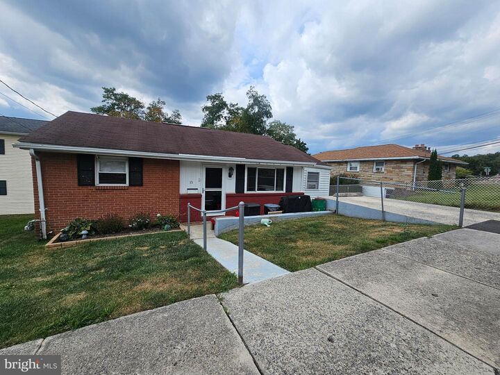 15 Park Avenue  Frostburg MD 21532 photo