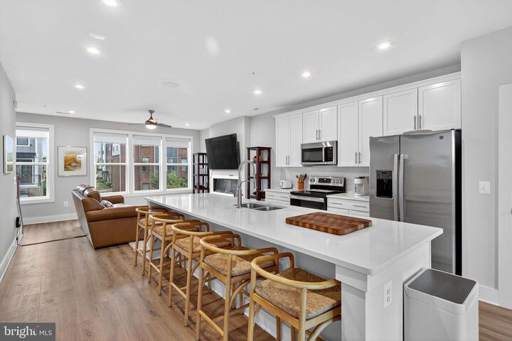 Property Photo:  5268 Old Main Street C 303  VA 23231 