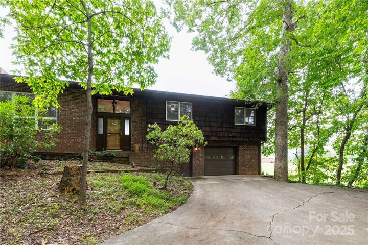 35 Heatherly Drive  Candler NC 28715 photo