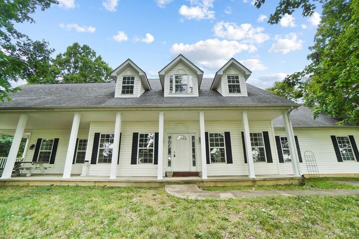 Property Photo:  3266 N McLean  OH 45005 