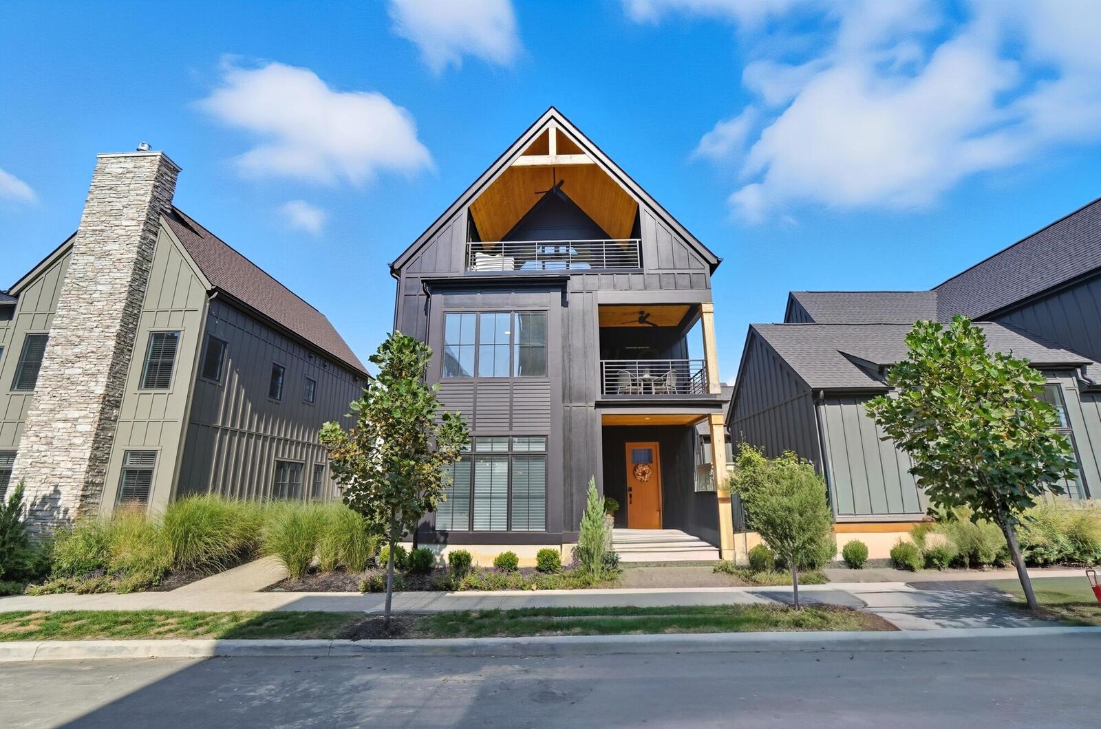 Property Photo: 2872 Kobuk Drive OH 43228
