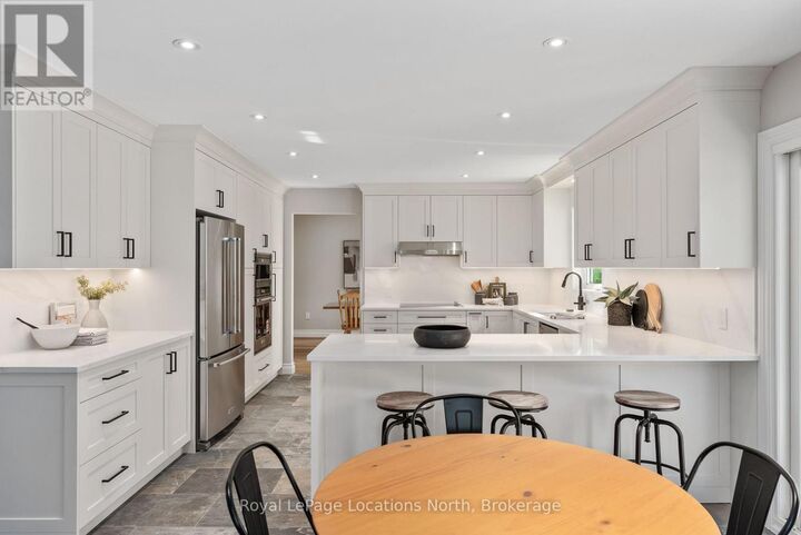 Property Photo: 1862 Sunnidale 6/7 Sideroad ON L0M 1S0